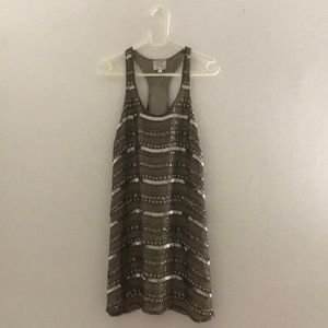 Parker Silver/Khaki Sequined+Beaded Dress 👯‍♀️